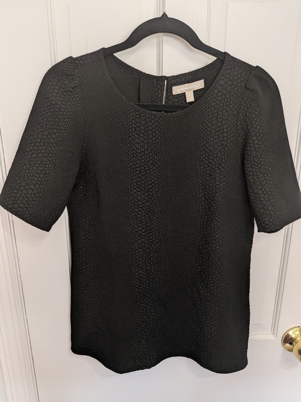 Banana Republic Black Textured Short-Sleeve Top